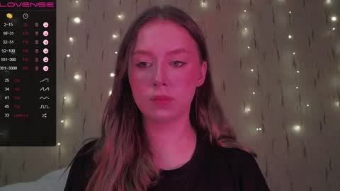 Kira online show from 12/03/24, 01:43