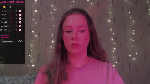 Kira online show from 12/06/24, 10:05