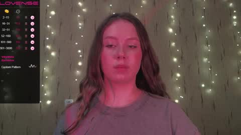 Kira online show from 12/11/24, 10:16