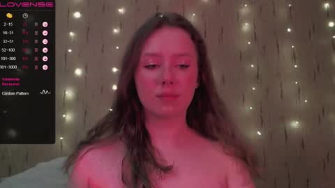 Kira online show from 12/26/24, 01:54