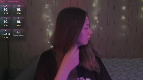 Kira online show from 02/22/25, 11:35