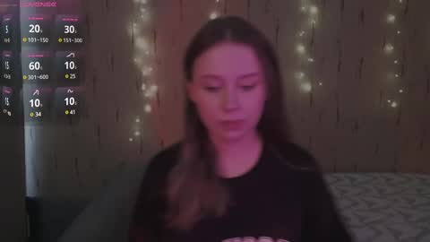 Kira online show from 03/03/25, 12:05