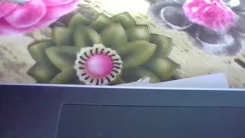 Snapshot of miranah591732 chatting on 02/22/26, 04:35 miranah591732 online show from 02/22/26, 04:35