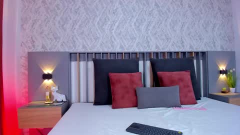 Miranda online show from 03/10/25, 02:06