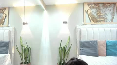    online show from 01/07/26, 12:07