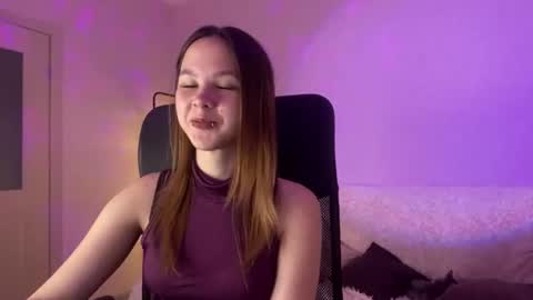 Snapshot of miranda_holms chatting on 07/26/26, 05:04 miranda_holms online show from 07/26/26, 05:04