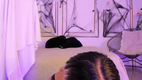 Miranda online show from 11/02/25, 01:02