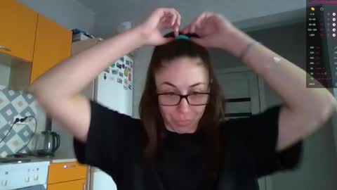 MIRANDA online show from 10/15/25, 04:56