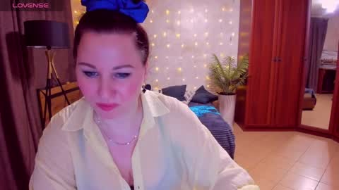 Snapshot of mirandadyson chatting on 04/01/26, 07:33 MirandaDyson online show from 04/01/26, 07:33
