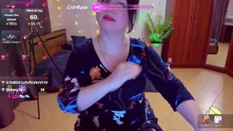 Snapshot of mirandadyson chatting on 04/09/26, 04:45 MirandaDyson online show from 04/09/26, 04:45