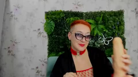 mirandagill online show from 12/16/24, 12:06