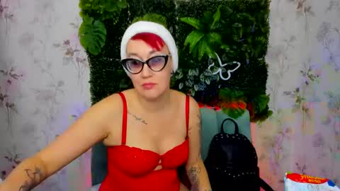 mirandagill online show from 12/26/24, 08:50
