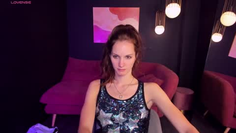 Snapshot of mirandaglow chatting on 12/20/24, 08:49 Miranda online show from 12/20/24, 08:49