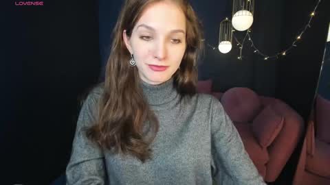 Snapshot of mirandaglow chatting on 02/12/25, 05:47 Miranda online show from 02/12/25, 05:47