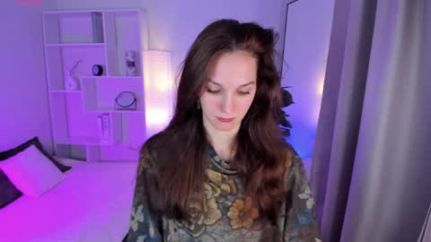 Snapshot of mirandaglow chatting on 04/09/26, 06:19 Miranda online show from 04/09/26, 06:19