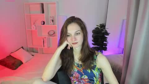 Snapshot of mirandaglow chatting on 04/11/26, 07:56 Miranda online show from 04/11/26, 07:56