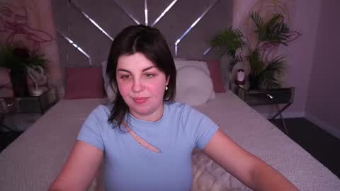 Snapshot of mirandawarm chatting on 02/20/26, 07:10 Miranda online show from 02/20/26, 07:10