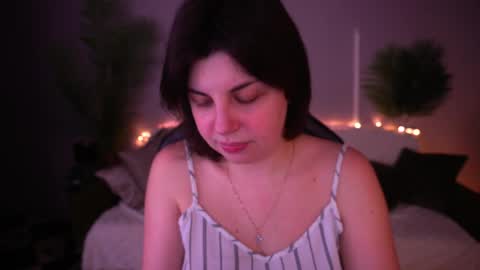 Snapshot of mirandawarm chatting on 04/09/26, 06:19 Miranda online show from 04/09/26, 06:19