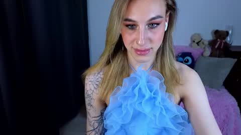 Snapshot of miraraid chatting on 09/10/25, 04:40 miraraid online show from 09/10/25, 04:40