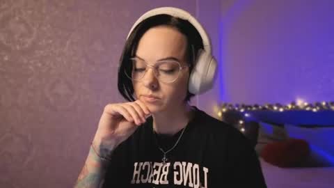Snapshot of miraskyy chatting on 07/28/26, 07:39 MiraSkyy online show from 07/28/26, 07:39