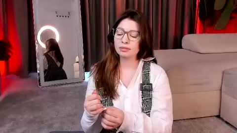 Mira online show from 06/28/26, 03:18