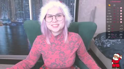 Snapshot of miray_kuriyama chatting on 12/26/24, 04:53 Kira online show from 12/26/24, 04:53