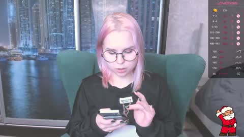 Snapshot of miray_kuriyama chatting on 12/29/24, 06:27 Kira online show from 12/29/24, 06:27