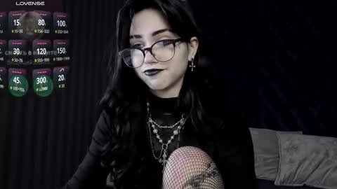 Snapshot of mirelmori chatting on 03/07/26, 11:13 Jess online show from 03/07/26, 11:13