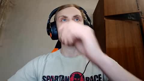 Snapshot of mirexvane chatting on 02/24/26, 07:34 Vlad online show from 02/24/26, 07:34