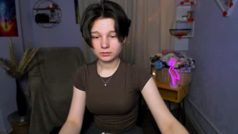 Snapshot of mirginia_lovely chatting on 03/06/26, 06:43 mirgi online show from 03/06/26, 06:43