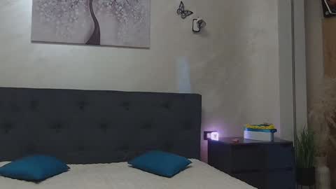 Snapshot of miriam04 chatting on 01/03/25, 10:19 miriam04 online show from 01/03/25, 10:19