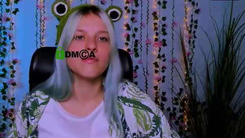 miriam_crazy online show from 10/02/25, 01:29