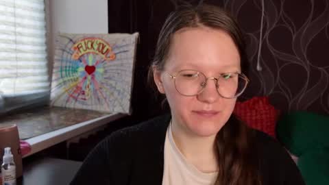 Mira online show from 10/07/25, 08:11