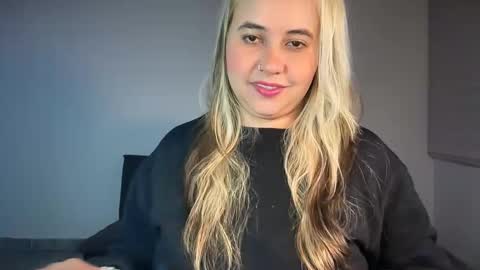 Snapshot of mirilinda chatting on 03/11/26, 05:02 mirilinda online show from 03/11/26, 05:02