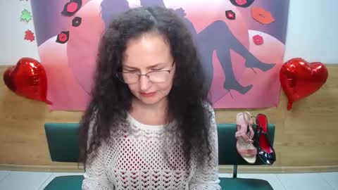 Miroslava Happi online show from 10/13/25, 05:29