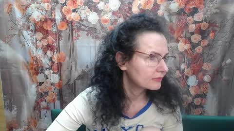 Snapshot of miroslava_happi chatting on 05/16/26, 10:36 Miroslava Happi online show from 05/16/26, 10:36