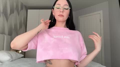 Miroslava online show from 03/16/26, 06:17