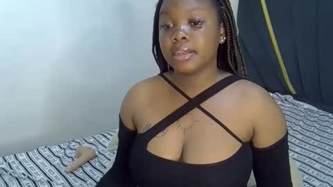 mirror_254 online show from 03/25/26, 10:27