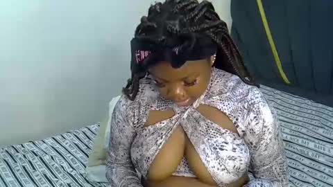 mirror_254 online show from 03/27/26, 09:47