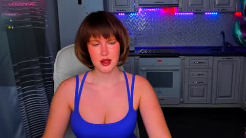 Snapshot of mirrorofsoul chatting on 01/25/25, 04:56 Shelley online show from 01/25/25, 04:56