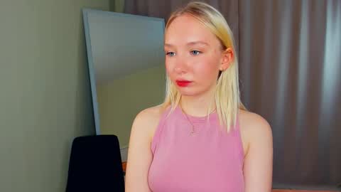 Lucy online show from 11/01/25, 06:04