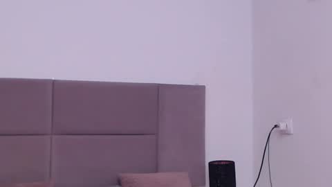 MiryamInes online show from 02/05/25, 04:47