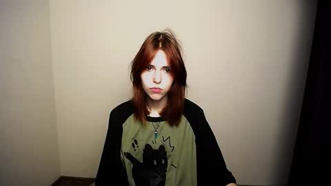 Snapshot of misaki_chan_ chatting on 11/24/25, 02:06 misaki_chan_ online show from 11/24/25, 02:06