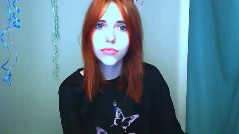 Snapshot of misaki_chan_ chatting on 11/26/25, 10:22 misaki_chan_ online show from 11/26/25, 10:22