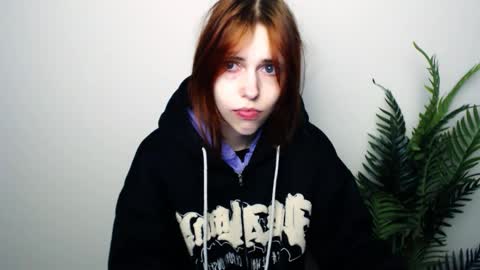 Snapshot of misaki_chan_ chatting on 11/30/25, 10:47 misaki_chan_ online show from 11/30/25, 10:47