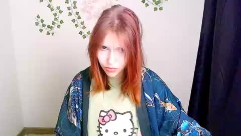 misaki_chan_ online show from 06/19/26, 09:02