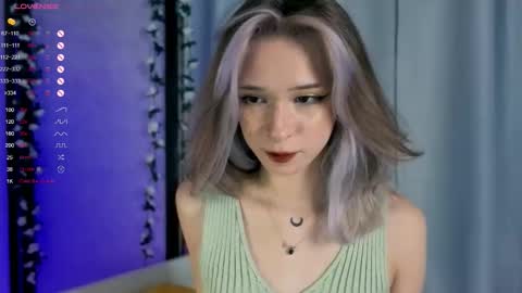 Snapshot of misekiii chatting on 11/02/25, 12:57 misekiii online show from 11/02/25, 12:57