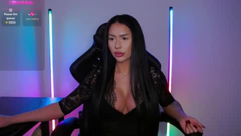 Snapshot of mishablueee chatting on 01/13/25, 08:58 MishaBlueee online show from 01/13/25, 08:58