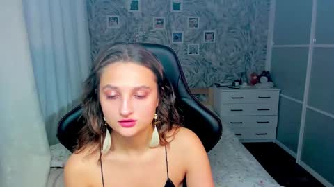 mishel_a_mur online show from 11/01/25, 01:40