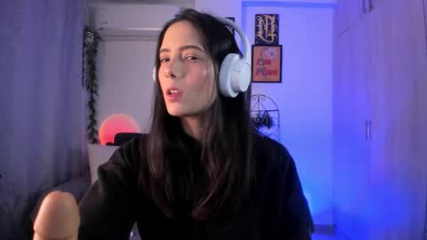 KRAVE  online show from 02/09/26, 11:53